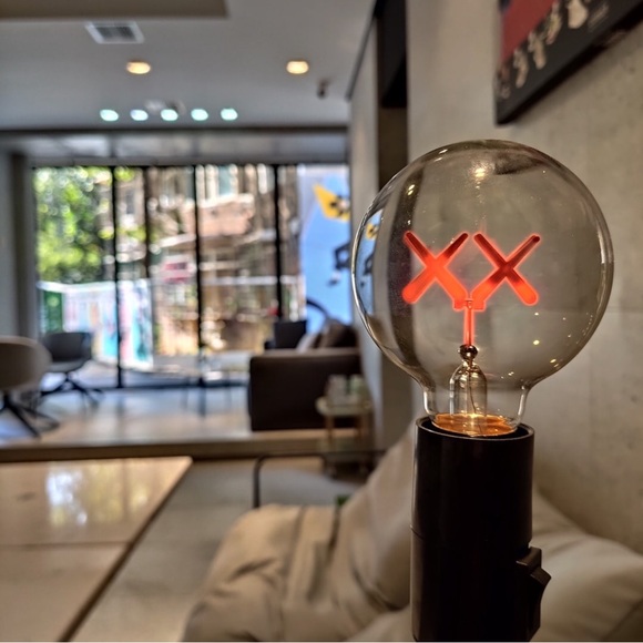 Designer Graffiti Street Art Custom Hand Poured Kaws Candle - Picture 9 of 16